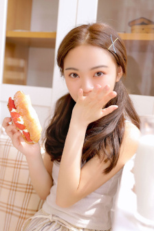 美女的烦恼在线观看
